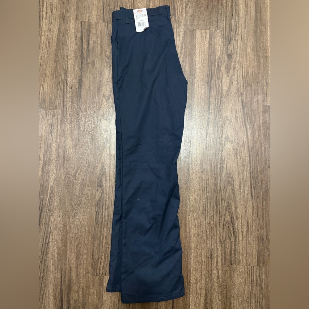 New Navy Size 10 Dickies